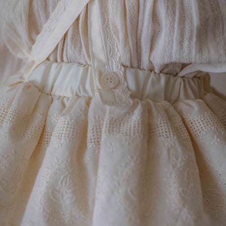 oren/1. bebe ) Riel lace skirt bloomer BEBE_S-BEBE_M