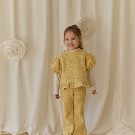 melikey/58. daisy fril T-shirt JS-JM