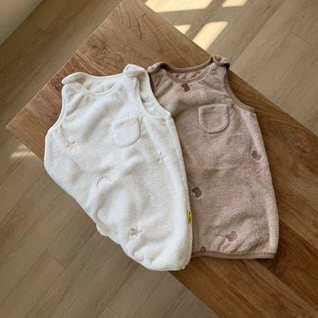 hereiam/31. embroidery sleeping vest 18M-XL