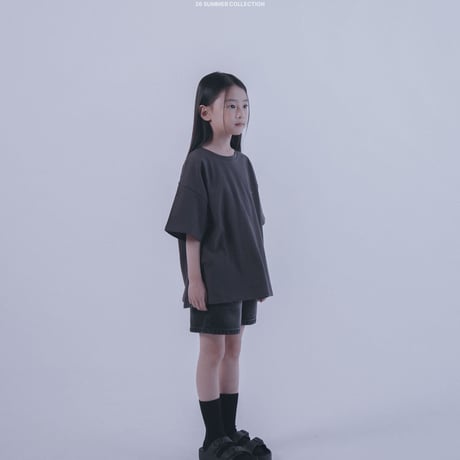 lilybooth/16. Binji T-shirt JS-JL