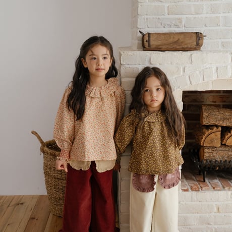 oren/38. Live fril blouse S-XL