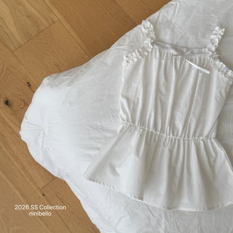 ninibello/52. shine sleeveless blouse 2XL