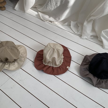 bebeholic/57. roud hat FREE