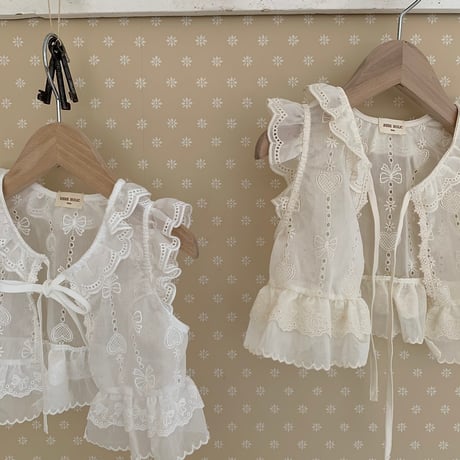 bebeholic/52. heart ribbon vest FREE