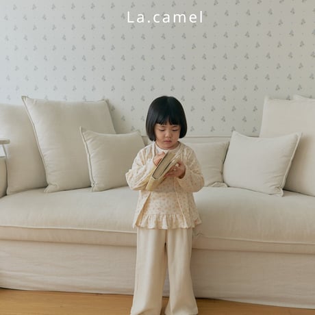 lacamel/20. swan cadigan XS-XL