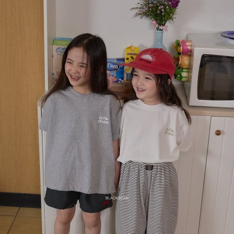blackbean/50. flo T-shirt S-XL