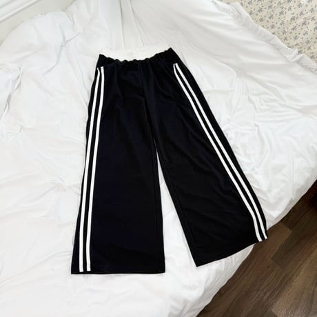 sm2/17. line pants 9-17