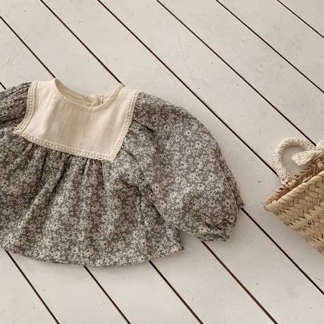 bebeholic/25. foggy blouse S-L