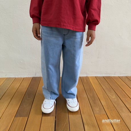 andbutter/74. CurvedDenim Pants JS-JM