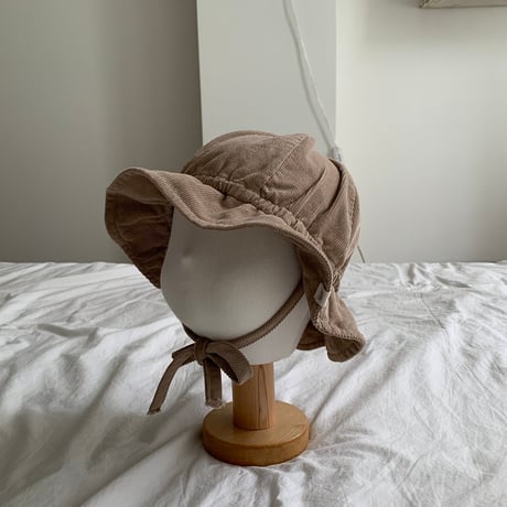 bebeholic/52. latte hat FREE