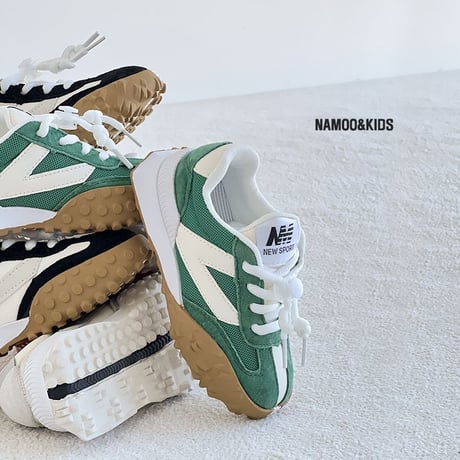 namoo/20. 725 Sneakers 160-230
