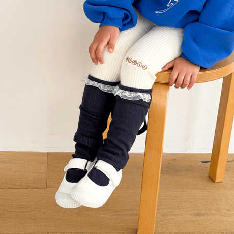 plain/16. plain lace socks FREE