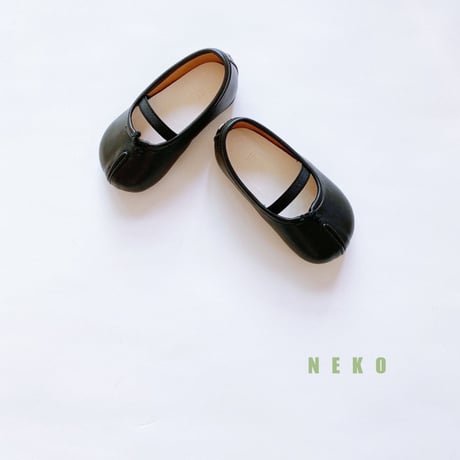 neko/3. NK 8 1 2 s i m o  130-220