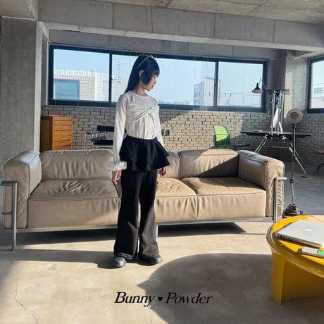 bunnypowder/51. hollic boots cut S-XL