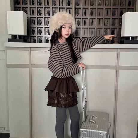 comma/65. ledder skirt 140-150