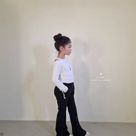 comma/11. shoulder open T-shirt 140-150