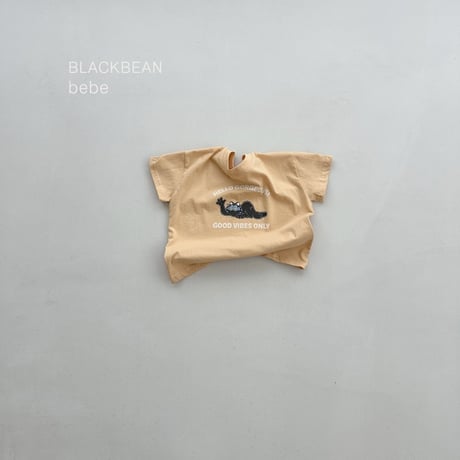 blackbean/14. hello bebe T-shirt S-M