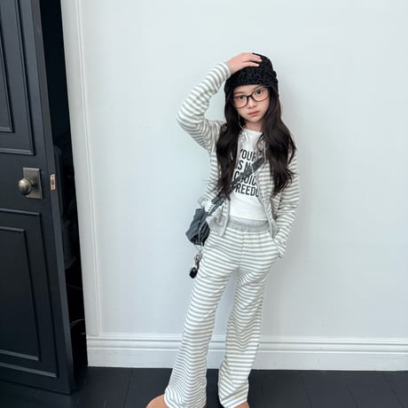 comma/17. wide boots cut 140-150