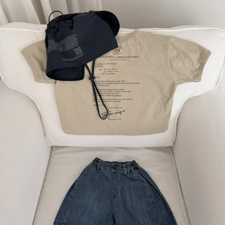 gou/104. letter T-shirt MOM