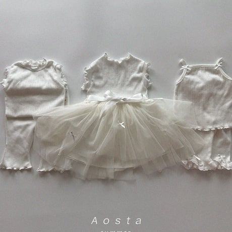 aosta/11. Camellia Sleeveless S-2XL