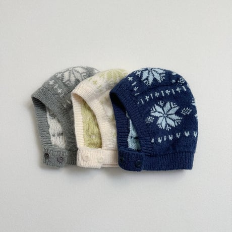 atomeme/21. Marron Snowflake Hat? FREE