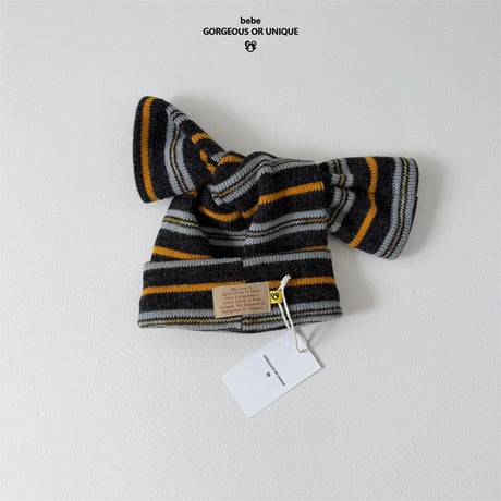gou/7. B- present beanie 1(12-18M)