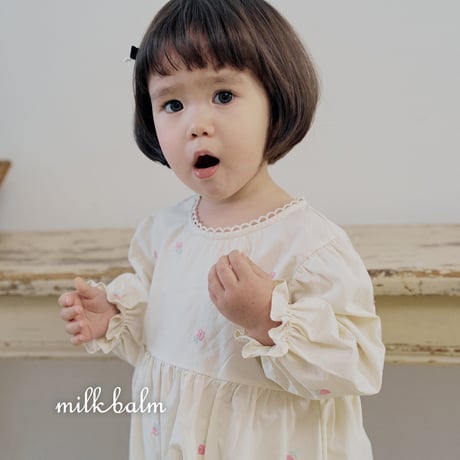 milkbalm/1. roze suit XS(-6M)-M(12M-18M)