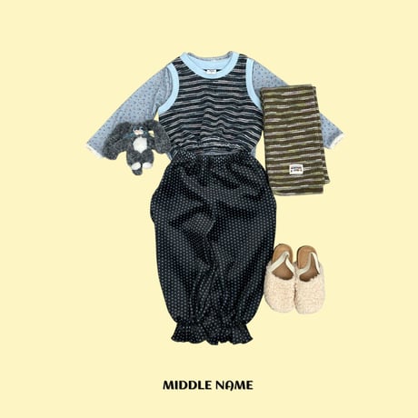 middlename/10. flower lace T-shirt JS-JM