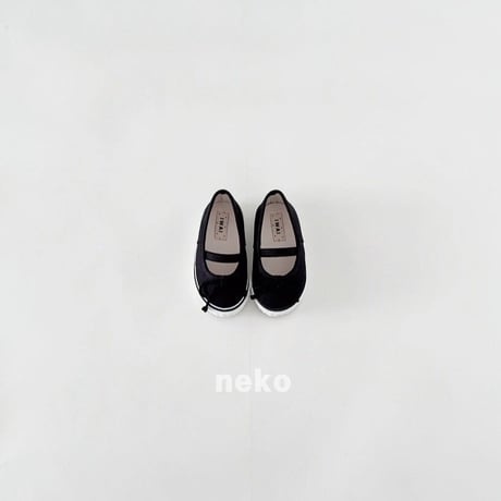 neko/15. IW 9 7 3 j e i n  130-220