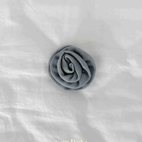 urbanrabbit/1. Rose Roll Hair Tie FREE