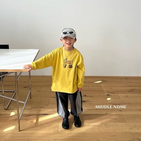 middlename/48. pie T-shirt JS-JM