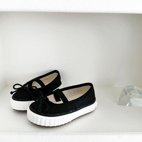 neko/15. IW 9 7 3 j e i n  130-220