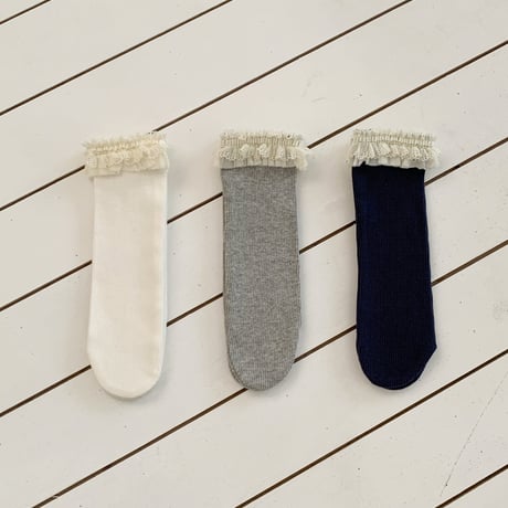 bebeholic/52. tulip knee socks FREE