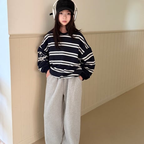 comma/99. 8 embroidery man-to-man 160-170
