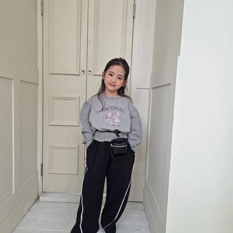 comma/79. girl T-shirt 110-130