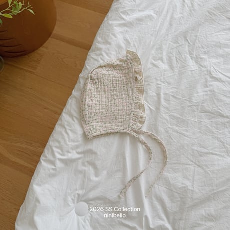 ninibello/189. kongkong fril bonnet FREE