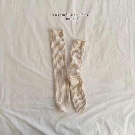 melikey/113. candy golgi socks FREE