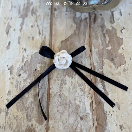 marron/66. assuley brooch FREE