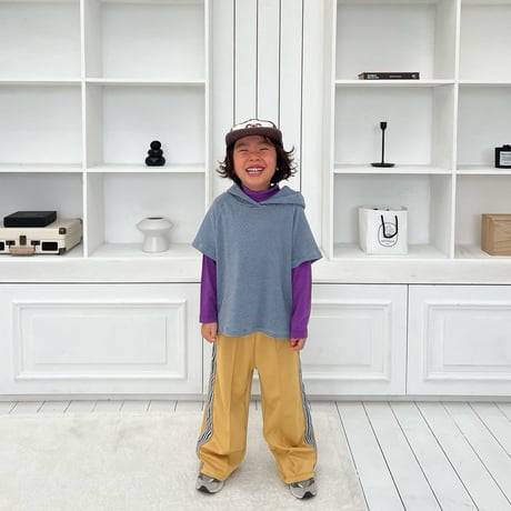 cantuccistudio/27. mars pants JS