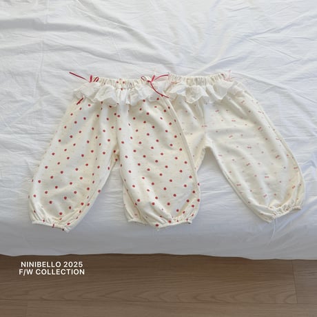 ninibello/56. lace pants 2XL