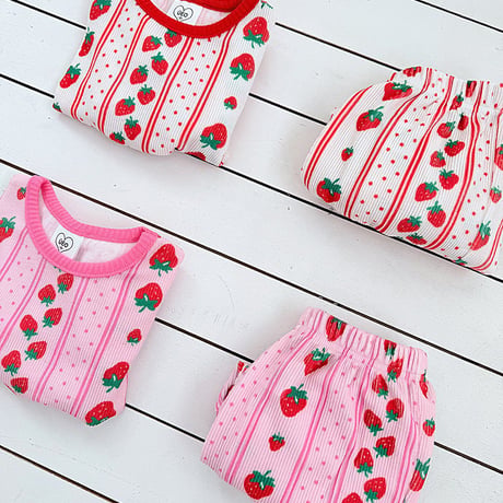 ueo/48. strawberry plitch set S-XL