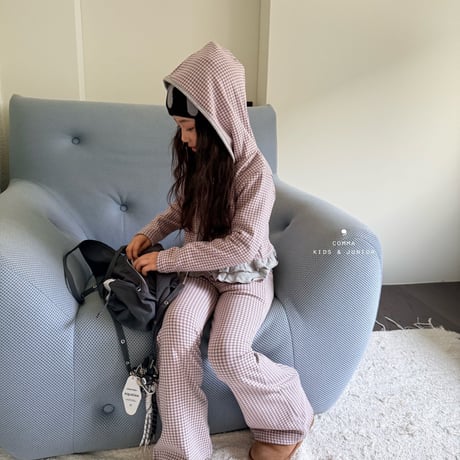 comma/19. hood zipup 110-130