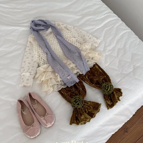 urbanrabbit/41. Flower Waffle Tee JS-JM
