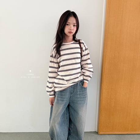 comma/71. label T-shirt 140-150