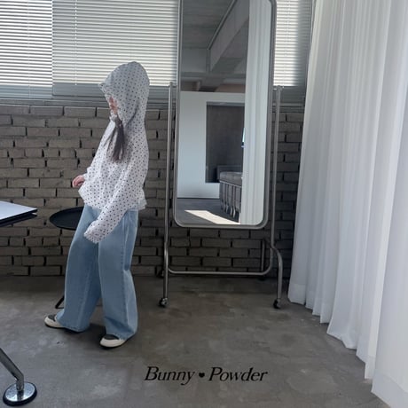 bunnypowder/31. fril hood jumper S-XL