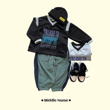 middlename/27. V neck T-shirt S-XL