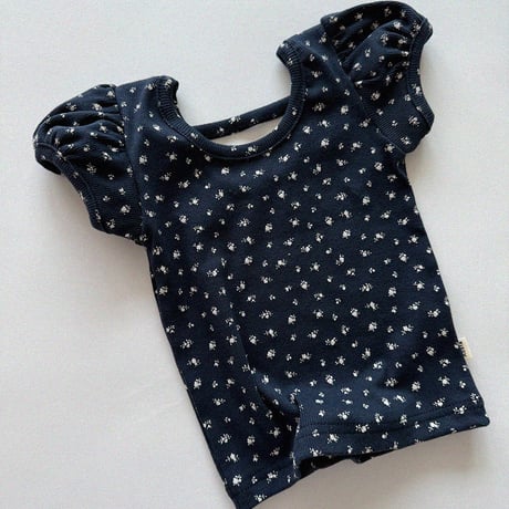 aosta/56. Open Back Puff Blouse S-2XL