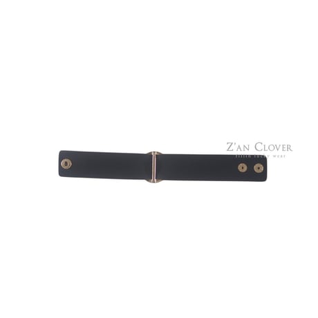 zanclover/15. Gold ledder bracelet FREE