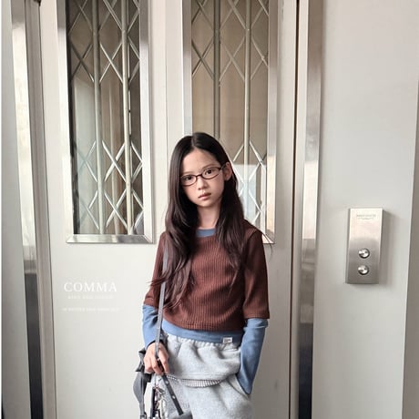 comma/10. golgi rayerd T-shirt 110-130