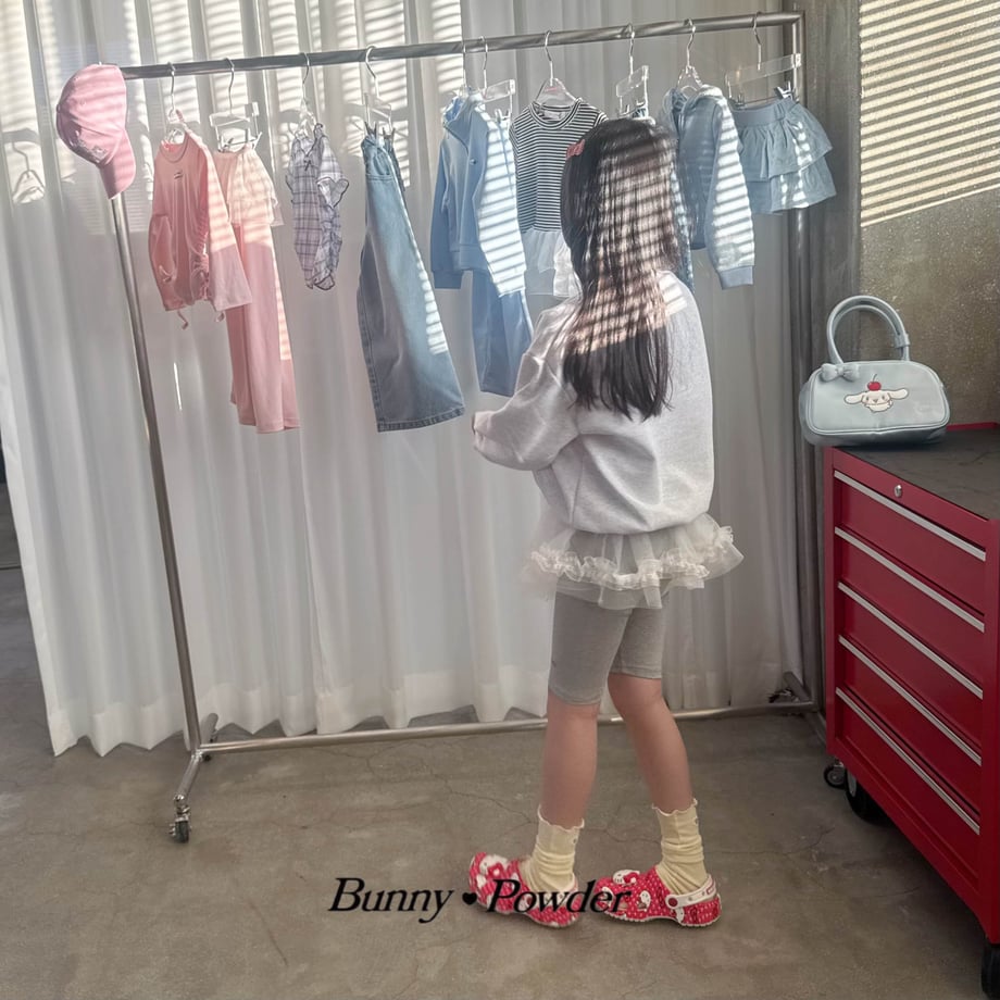 697dbd923e0c060001d232fb